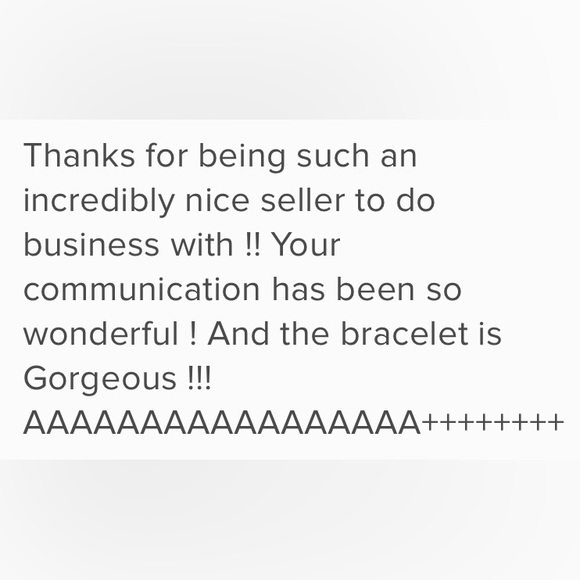 Meet your Posher, Aline - Picture 9 of 16